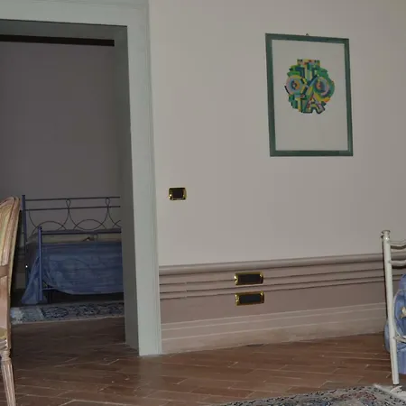 Palazzo Roberti 3* Monte San Giusto