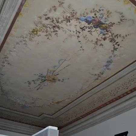 Palazzo Roberti 3* Monte San Giusto